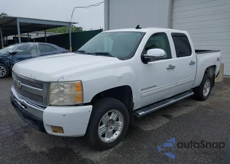 2010 Chevrolet Silverado 1500 Lt z USA, uszkodzony, nr VIN 3GCRKSE34AG216334